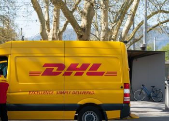 Is Dropshipping Worth it in 2023? The Good, The Bad, And the Dirty | Jordy Schuck