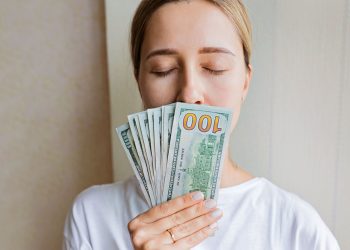 8 Surprising Ways to Become Richer Within the Hour