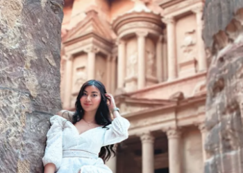 United Airlines Flight Attendant and Travel Blogger Mary Andaya Offers Valuable Insights on Visiting Petra, Jordan Based on Her Recent Trip
