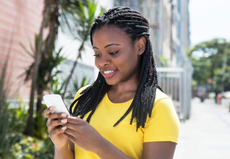 10 Simple Ways to Get Paid to Text