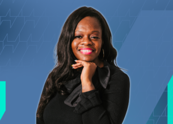 How This 40-Year-Old Makes +$10k/Month Sharing Recipes, Printables & Workout Tips