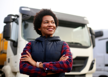 900 Catchy & Reliable Trucking Business Names For 2023