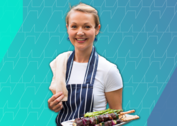 How This 42-year-Old Earns $12k/Month From Her Food Blogs, Cookbooks & More