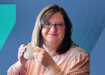 How this 50-Year-Old Makes $5k/Month From Her Budgeting Blog Via SEO & Pinterest