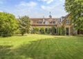 Centuries-Old Coach House Offers City-Close Country Living Near London