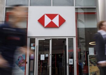 Four large UK lenders announce mortgage rate cuts