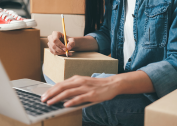 The Best Etsy Tool to Help You Grow Your Store in 2023?