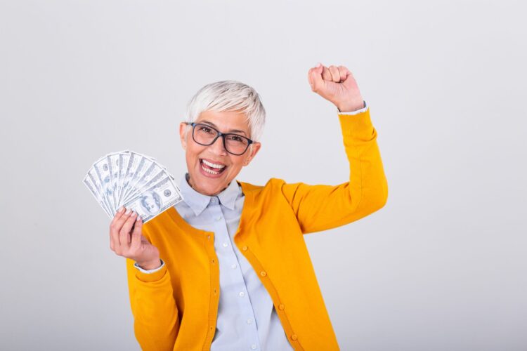 9+ Flexible Job Ideas for Retirees With Little or No Savings