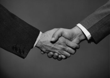 How To Find A Highly Ethical And Professional Broker