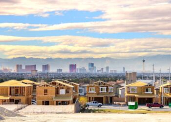 The Fastest Growing Cities In America And Their Change In Income