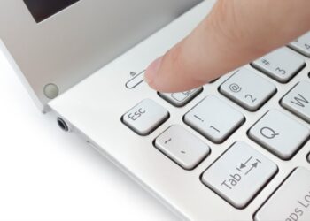 Bounce Rate Benchmarks + 7 Tips & Tools to Boost Engagement in 2023