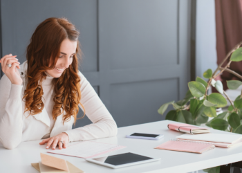 11 Best Marketing Calendar Software Tools to Stay on Track in 2023