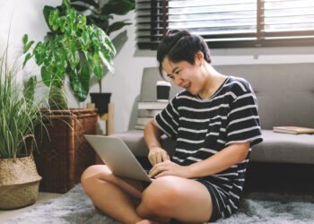 20 Top Weekend Jobs and 10 Companies Hiring Now