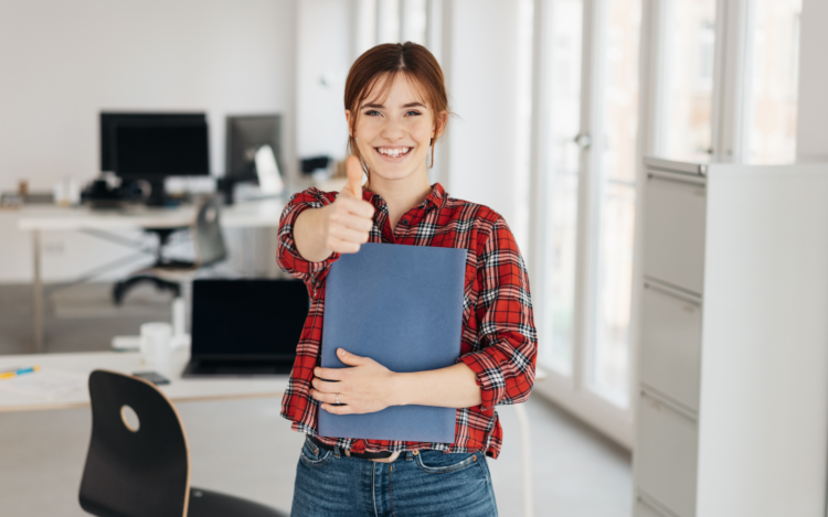 7 Fruitful Jobs That Pay $30 An Hour With No Experience in 2023