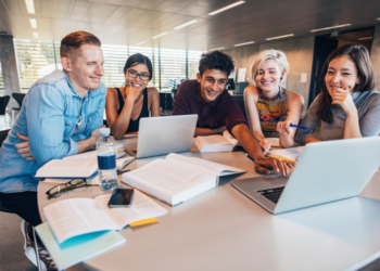 9 Top Strategies to Dominate Search in 2023