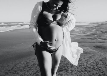 Former teacher earned $200,000 with surrogacy as a side hustle