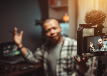 Which Online Course Platform is Better Overall in 2023?