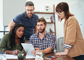 13 Great Facebook Marketing Tools to Help Grow Your Business in 2024