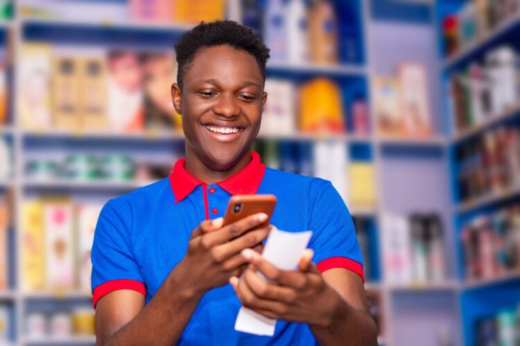 4 Apps That Will Pay You for Your Receipts