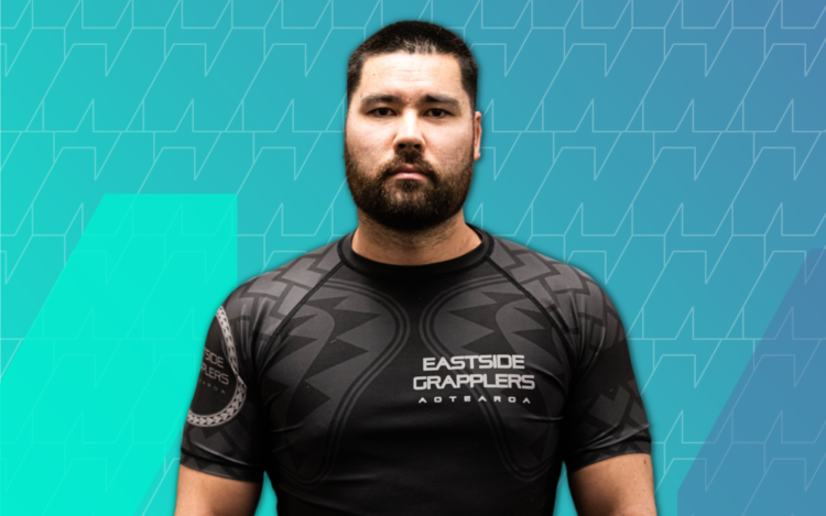 Rugby Coach Grows 2 Sites to $10k Per Month Using Memberships and Affiliate Sales (Sites Revealed!)