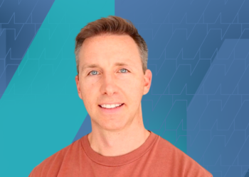 How This 40-Year-Old Sold His Ecommerce Business for 7 Figures By Cold Calling 3 Buyers