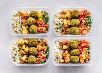 DietBet: Turn Weight Loss into a Fun Betting Game
