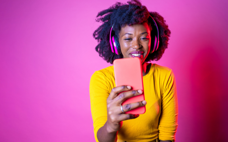 9 Best AI Thumbnail Makers To Help You Drive More Clicks in 2024