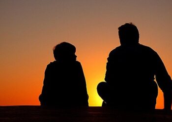 17 Best Ways To Get Paid To Give Advice (Top 2024 Ideas!)