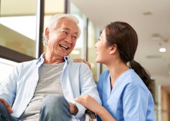 Different Kinds of Caregiver Jobs and How to Get One