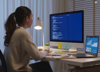 20 Work-From-Home Tips to Maximize Productivity