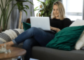 The Ultimate Guide to Succeeding Alone in Business in 2024