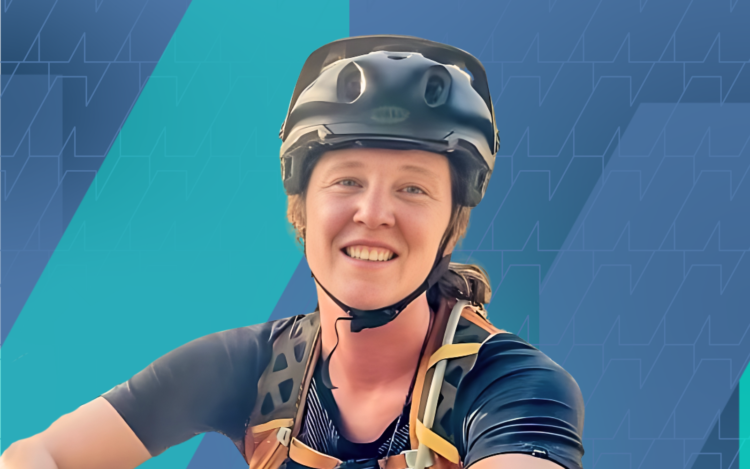 How This 38-Year-Old Earns $5k/Month From Her Biking Blog’s Multiple Income Streams