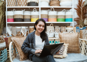 The Best Etsy Research Tool in 2024?