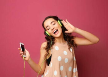 Here’s How to Make Money With Your Spotify Playlist!