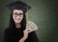 10 College Majors That Practically Guarantee a Fat Salary