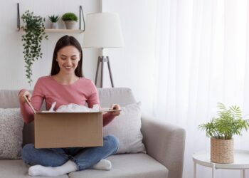 3 Platforms to Buy Lost Packages And Make Money in 2024