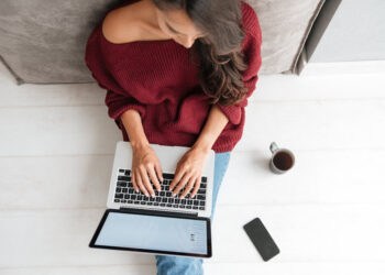 How to Start a Service Business to Replace Your Income, Step-by-Step