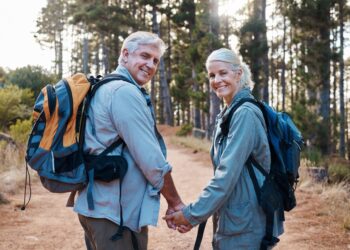 4 Things Motivating People to Retire — and 4 Reasons They Continue Working