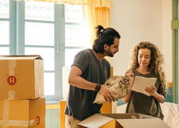 Moving Jobs for Summer: Where to Find Work