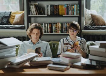 Calm and Quiet: Side Hustles for Introverts