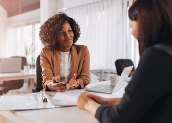 How to Optimize Your LinkedIn Profile to Get Job Offers