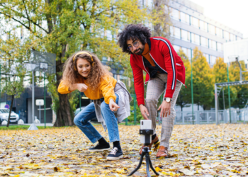 What Are The Best Niches for TikTok? Here Are 13+ Great Ideas for 2024