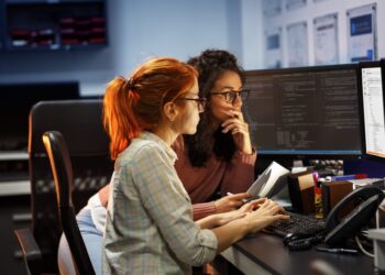 15 High-Paying Jobs That Only Require an Associate Degree