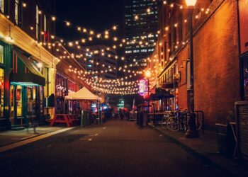 The 15 Best-Paying Places for Electricians in America