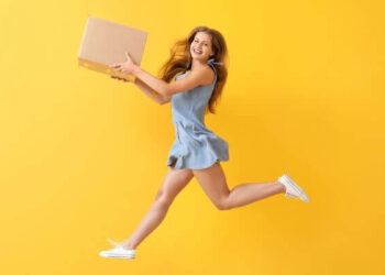 10 Best Jobs Like DoorDash (High-Paying 2024 Gigs!)