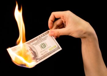 7 Money Traps Americans Fall Into—and How You Can Avoid Them