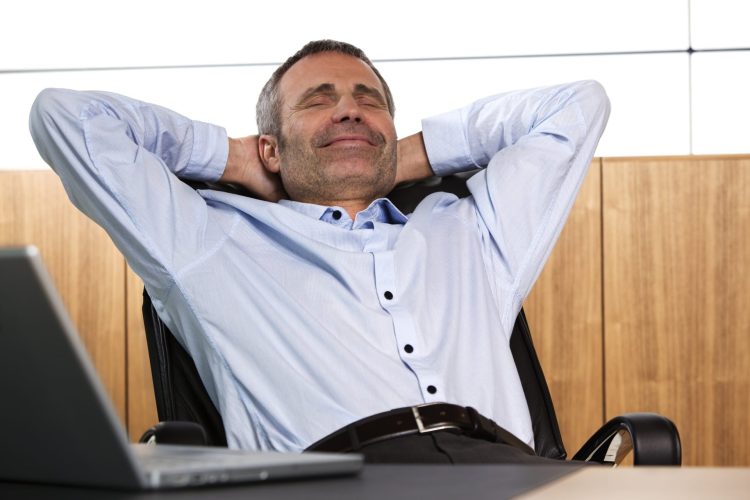 7 Hidden Wealth and Wisdom Hacks for Your Downtime