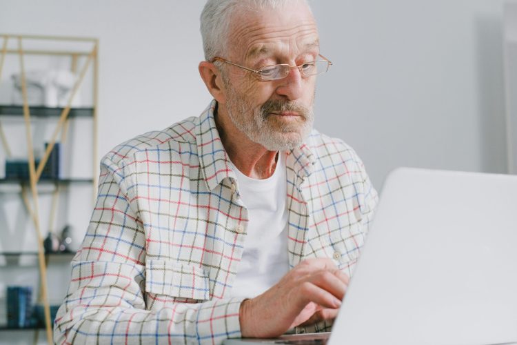 RetirementJobs: Site Aims to Fight Age Discrimination
