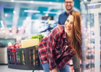 Get Free Groceries: 20+ Proven Ways That Actually Work in 2025