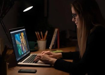 How to Sell AI Art: 25+ Best Platforms for Beginners to Make Money in 2025